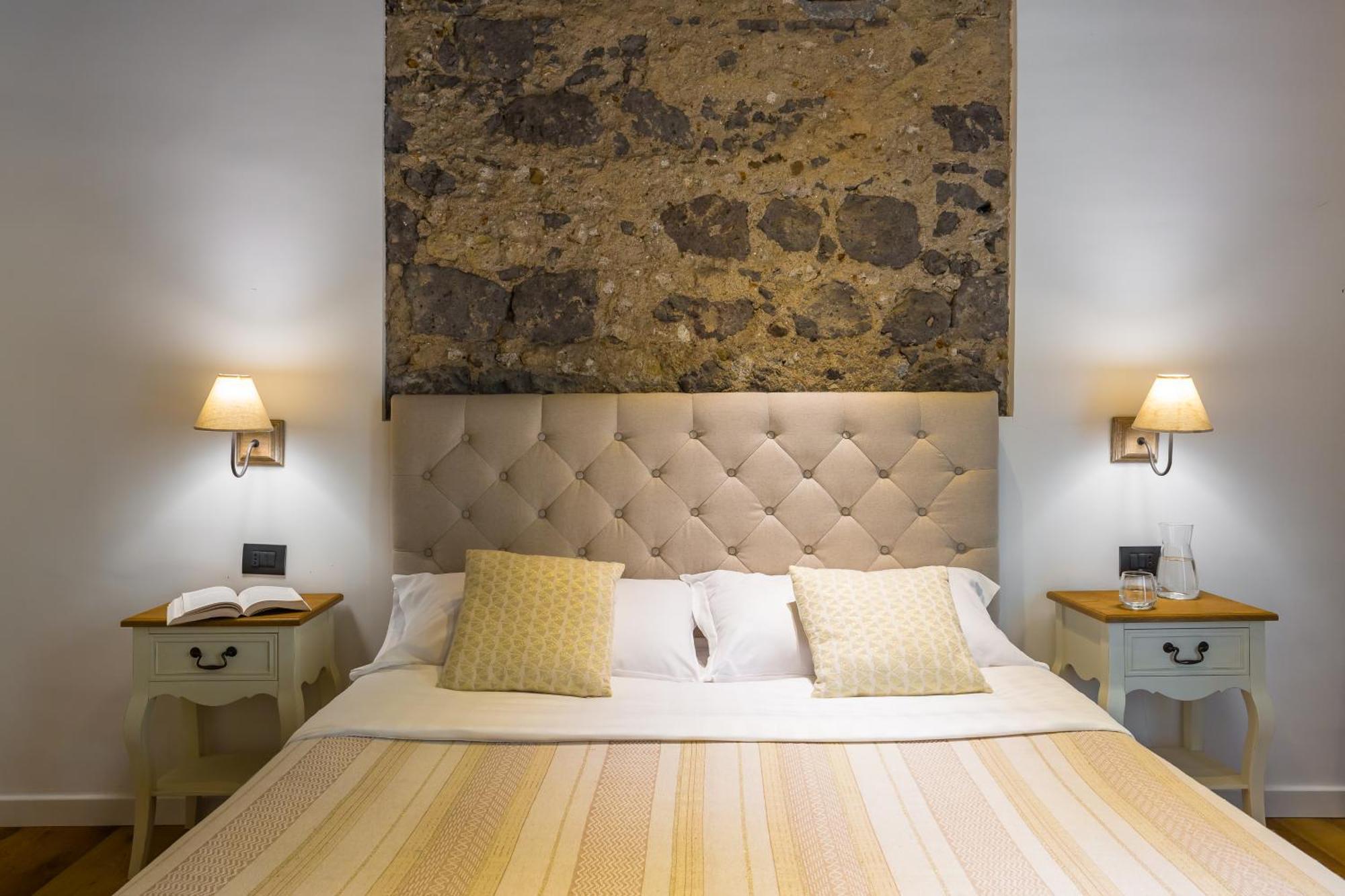 Starhost - Minerva Seaview Salerno