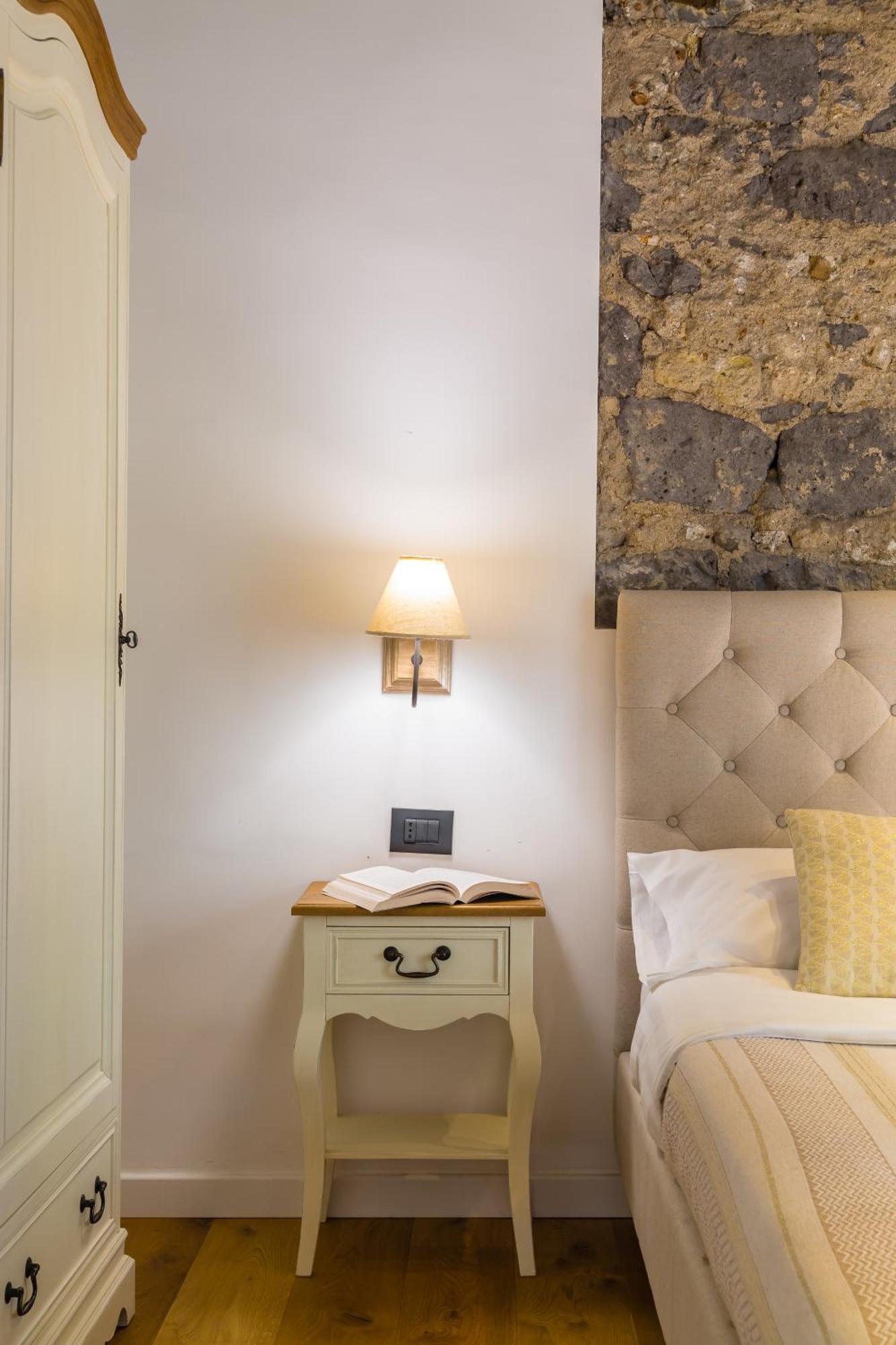 Starhost - Minerva Apartment *